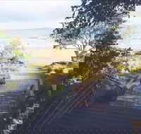 Canoe Point Beach and Parklands - Attractions Brisbane