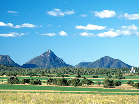 Capella - Attractions Brisbane 1