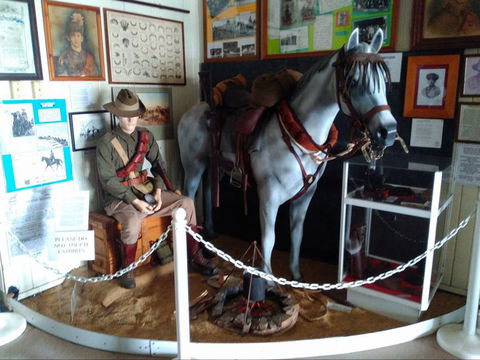 C.Q. Military And Artifacts Museum - Attractions Brisbane 1