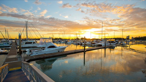 Gladstone Marina - Attractions Brisbane 0