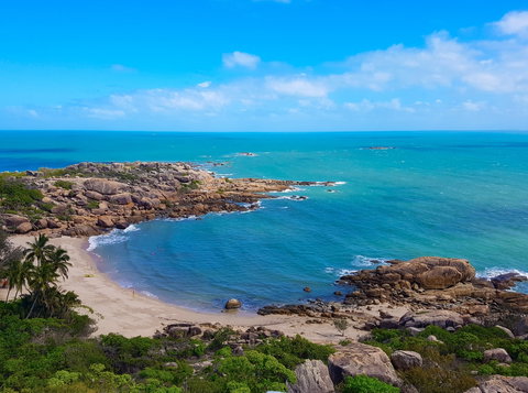 Horseshoe Bay - Bowen - Attractions Brisbane 2