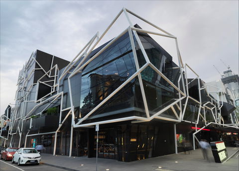 Melbourne Theatre Company - Attractions Brisbane 0