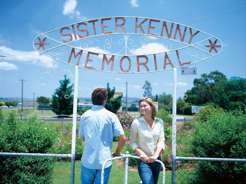 Sister Kenny Memorial, Nobby - Attractions Brisbane 0