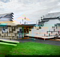 The Old Injune Courthouse and Museum - Attractions Brisbane