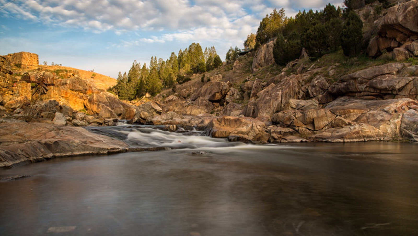 Adelong NSW Attractions Brisbane