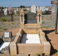 Blackall Cemetery - Attractions Brisbane