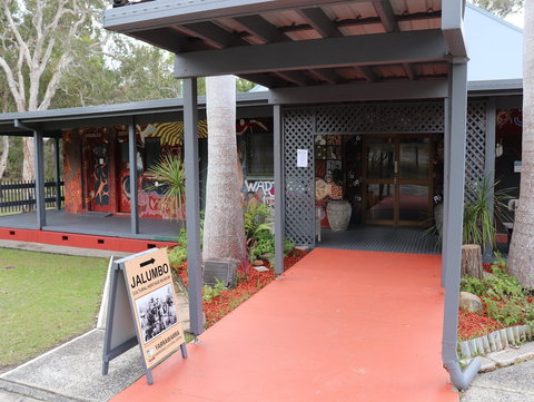 Yarrawarra Aboriginal Cultural Centre - Attractions Brisbane 0