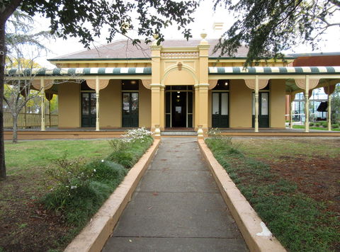 Braemar Gallery - Attractions Brisbane 0