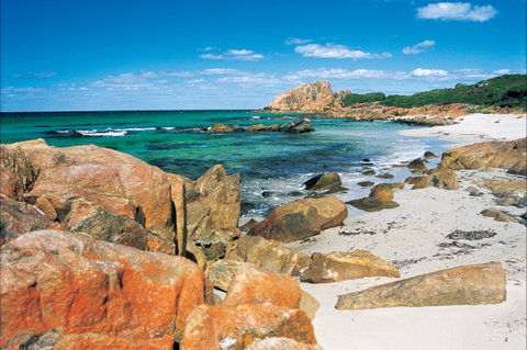 Castle Bay - Attractions Brisbane 0
