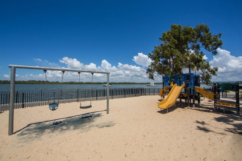 Dohles Rocks - Attractions Brisbane 2