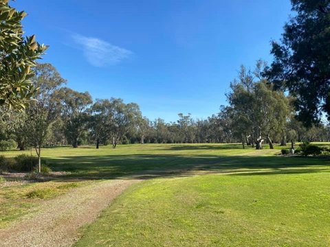 Echuca Back 9 Golf Course - Attractions Brisbane 2