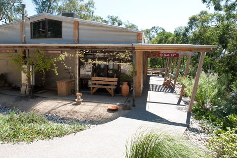 Marion Rosetzky Gallery - Attractions Brisbane 0