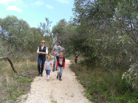 Meningie Lions Walking Trail - Attractions Brisbane 0