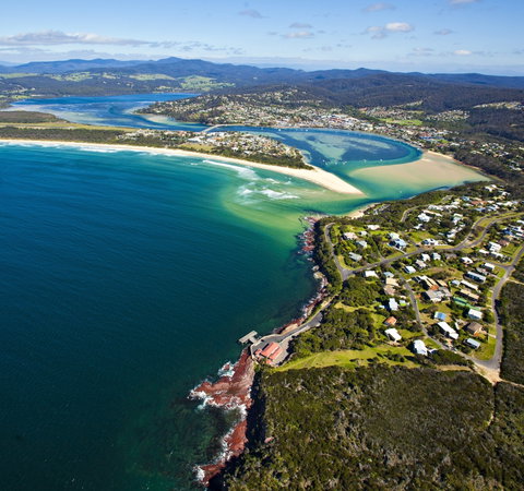 Merimbula Main Beach - Attractions Brisbane 1