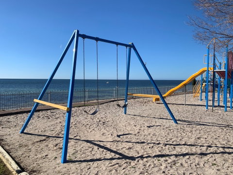Stansbury Playground - Attractions Brisbane 1