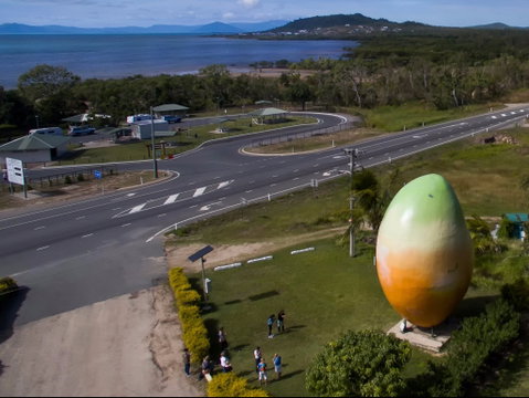 Big Mango - Attractions Brisbane 1