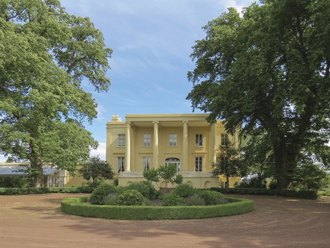 Clarendon - Attractions Brisbane 0