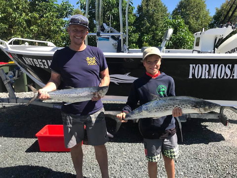 Iluka Bait And Tackle - Attractions Brisbane 1