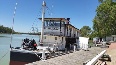 PS Industry - Attractions Brisbane 0