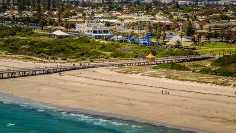 Semaphore Beach - Attractions Brisbane 0