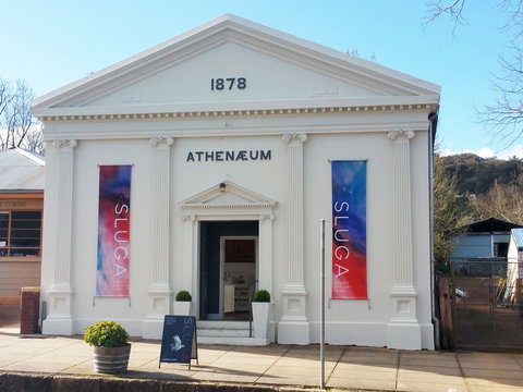 Sluga Gallery - Attractions Brisbane 0