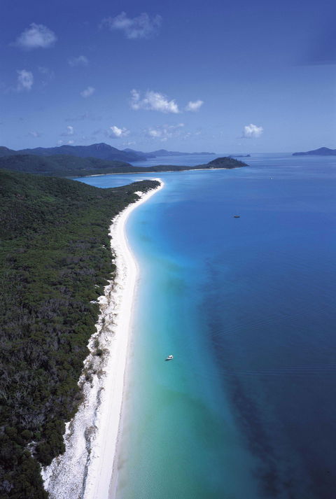 Whitehaven Beach - Attractions Brisbane 2