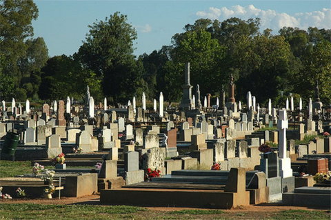 Benalla Cemetery Historical Walk - Attractions Brisbane 1