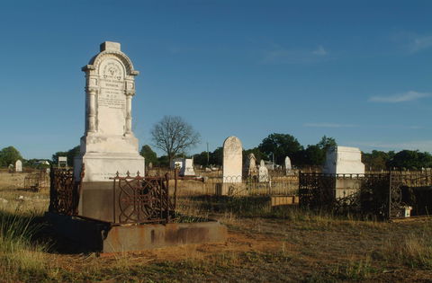 Charters Towers Cemetery - Attractions Brisbane 2