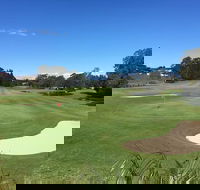Emerald Downs Golf Course - Attractions Brisbane