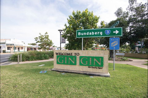 Gin Gin - Attractions Brisbane 2
