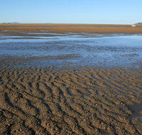 Illawong Beach - Attractions Brisbane