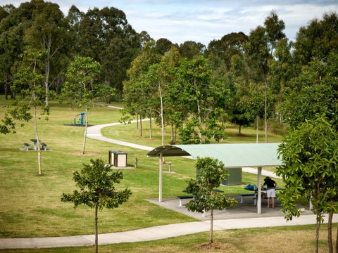 Logan River Parklands - Attractions Brisbane 1