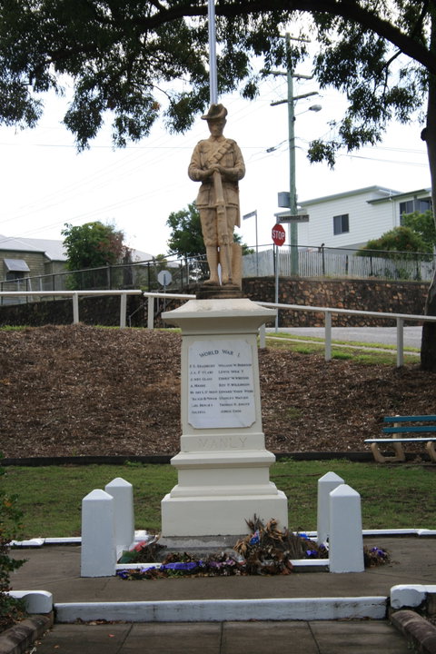 Manly War Memorial - Attractions Brisbane 1
