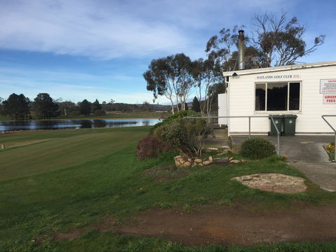 Oatlands Golf Course - Attractions Brisbane 0