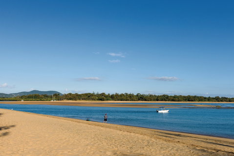 Sun, Surf And Sand - Blissful Beaches In Mackay - Attractions Brisbane 2