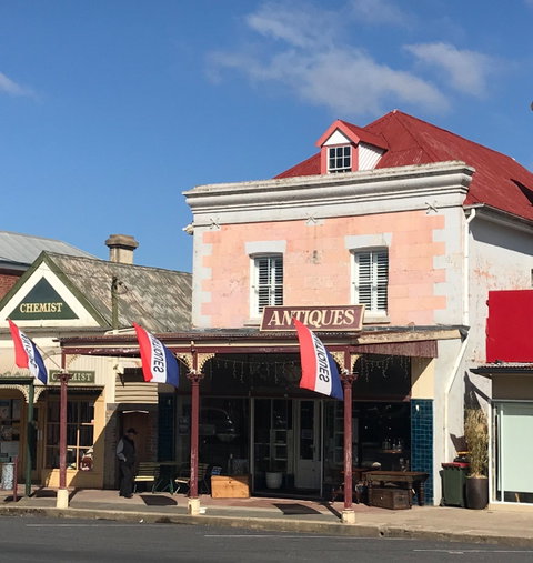 Braidwood Antiques - Attractions Brisbane 0