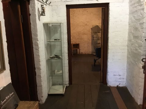 Bridgetown Police Station Museum 1880 - Attractions Brisbane 2