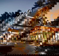 Hepburn Bathhouse  Spa - Attractions Brisbane