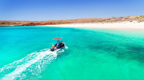 Karratha - Attractions Brisbane 1