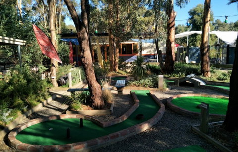 Simpson Rices Creek - Attractions Brisbane 1