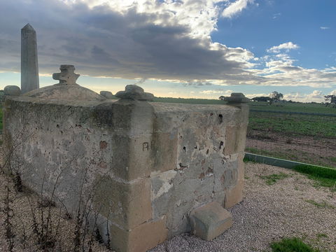 Stansbury Historic Cemetery - Attractions Brisbane 0