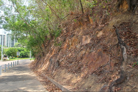 Stokes Hill - Attractions Brisbane 0