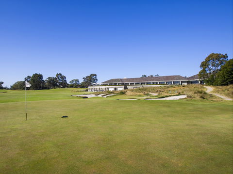 Woodlands Golf Club - Attractions Brisbane 1