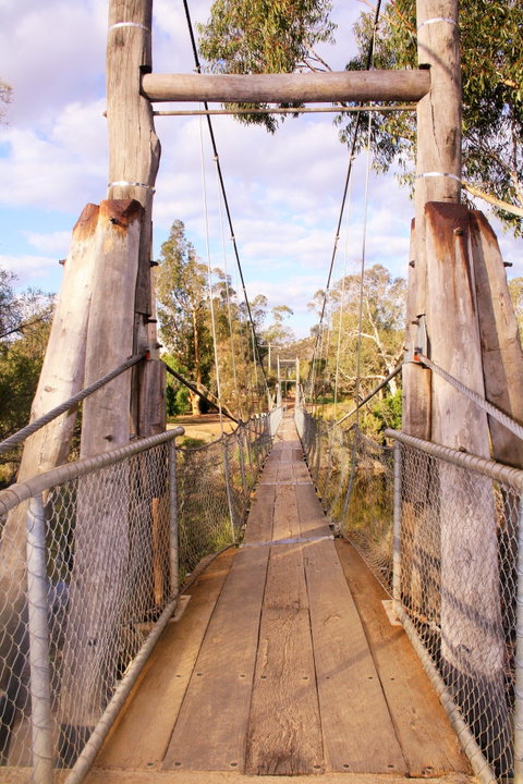 Avon River Walk Trail And Janet Millet Lane - Attractions Brisbane 1