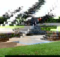 Dunwich War Memorial - Attractions Brisbane