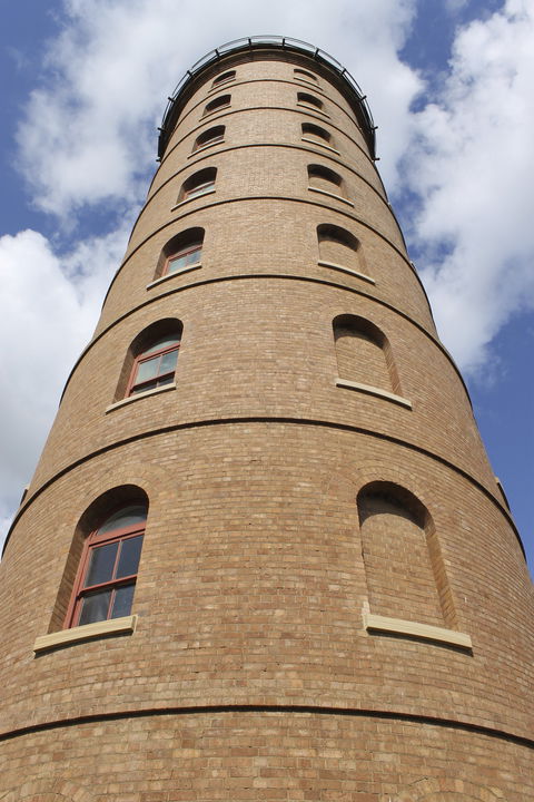 East  Bundaberg Water Tower - Attractions Brisbane 1
