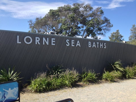 Lorne Sea Baths - Attractions Brisbane 2