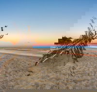 Red Beach - Attractions Brisbane