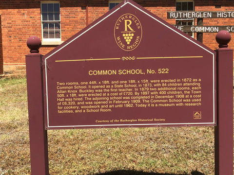 Rutherglen Common School Museum - Attractions Brisbane 1