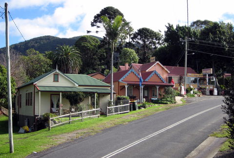 Tilba Tilba - Attractions Brisbane 1